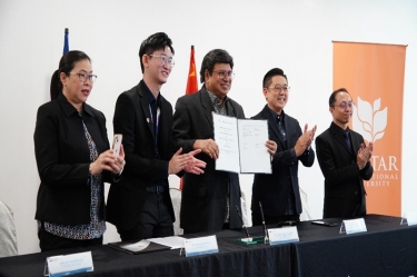 人才工作再添新举 | 中马“丝路学院”现代学徒制联合培养班正式签约！